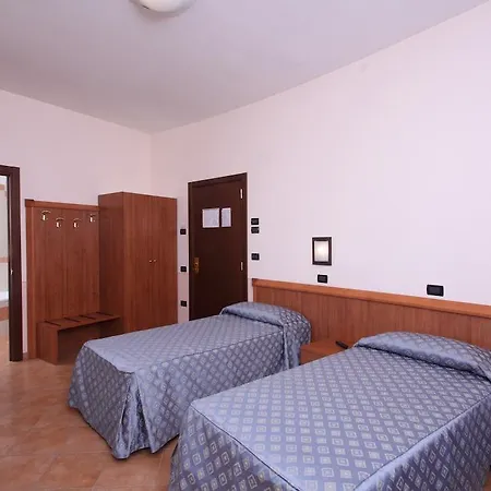 Hotel Ristorante La Bilancia 3*