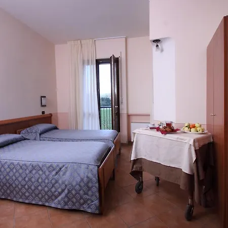 里斯特蓝碧蓝西亚酒店 洛雷托·阿普鲁蒂诺